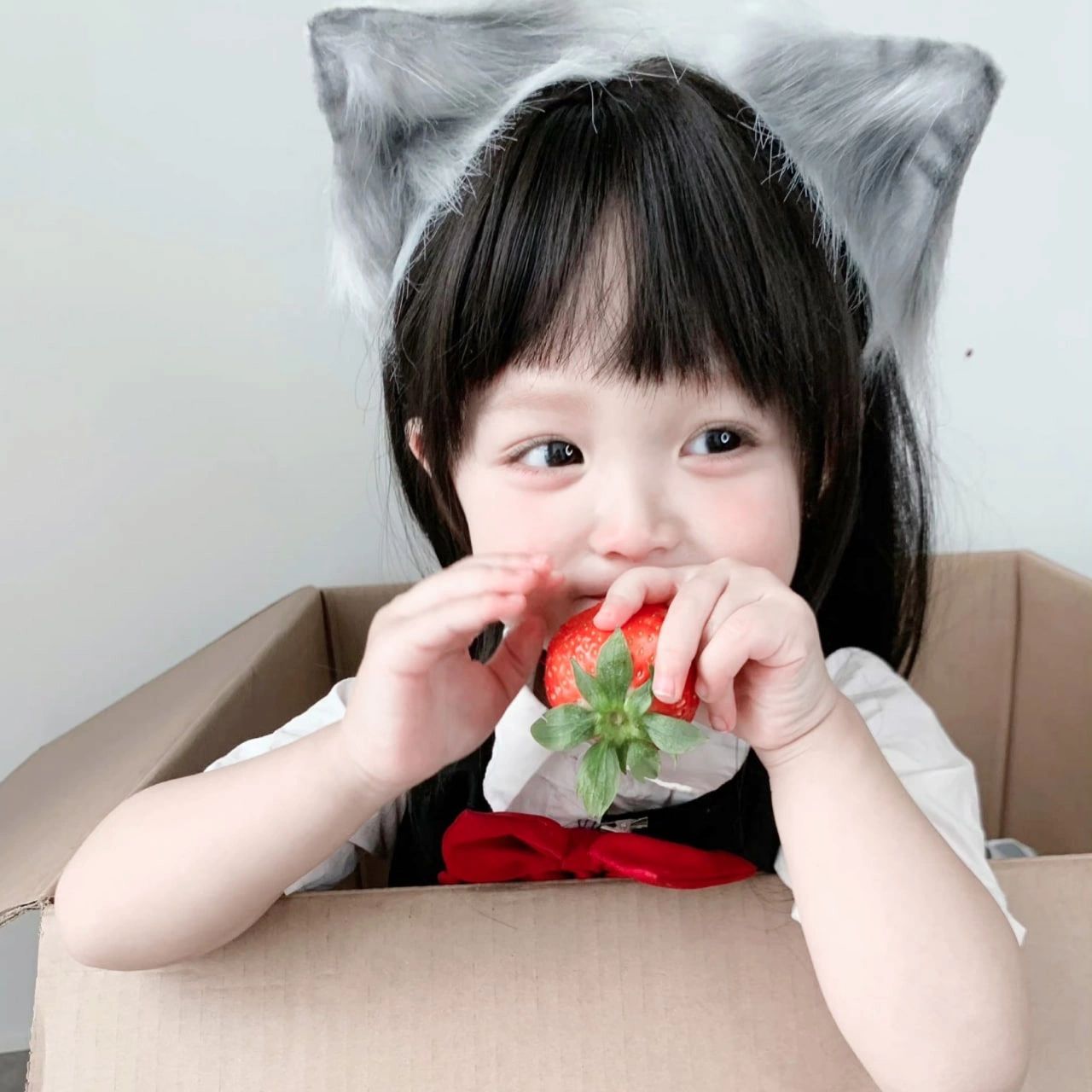 可爱娃娃小女孩儿微信表情包头像.