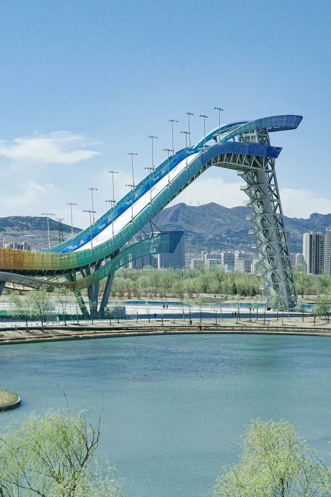 任何一份微小的努力,只要坚持下去,一定会带来改变