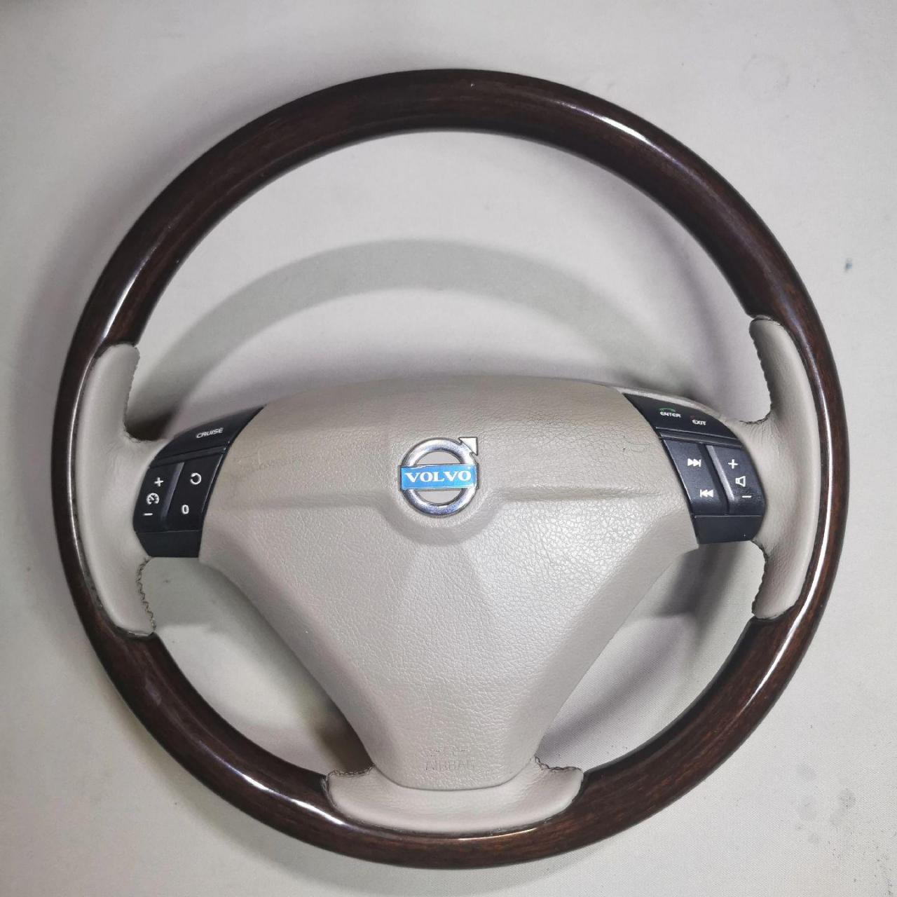 沃尔沃s60l方向盘翻新修复改装