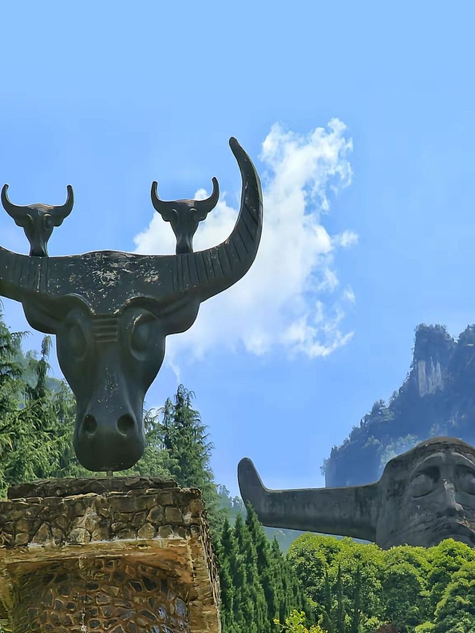 神农架我国三大神秘禁区,到底隐藏着什么样的秘密!