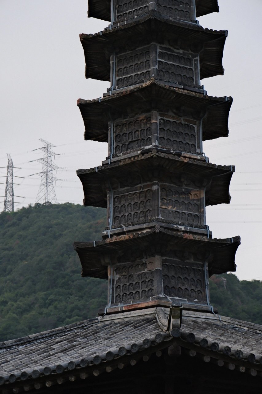 大罗山下千佛塔 温州国安寺北宋石塔 浙江温州市龙湾区皇岙村的国安