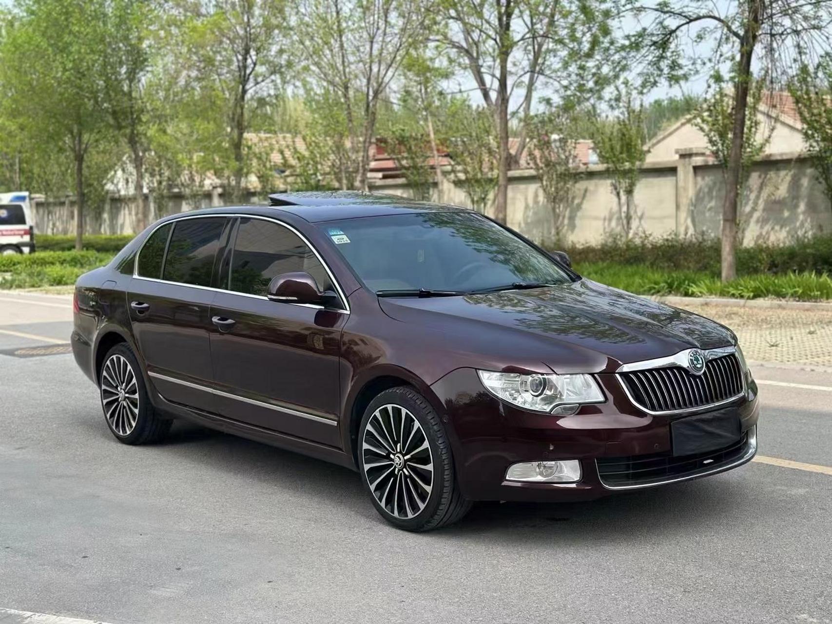 12年斯柯达昊锐,正儿八经b极车.1.8t自动顶配.