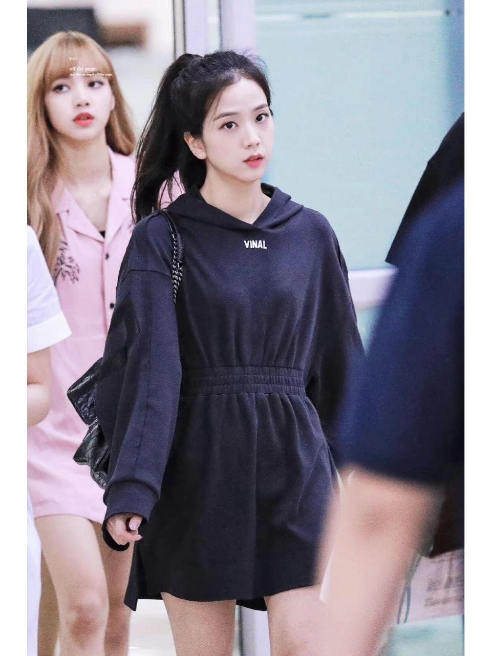 高马尾的金智秀真的很戳我98 第一张的lisa为好可爱呀