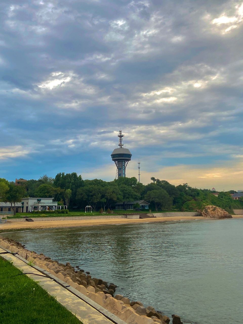 秦皇岛·西港花园    真的很适合拍照  快冲铁铁们