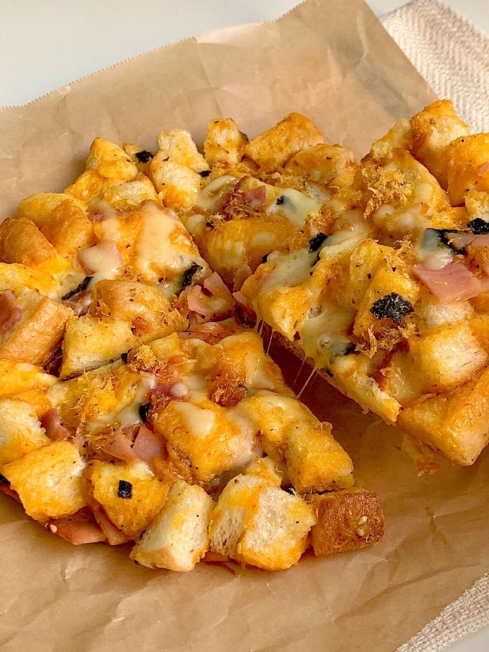 今天吃一个96手就会做的吐司小披萨93不用烤箱材料也简单~上班族