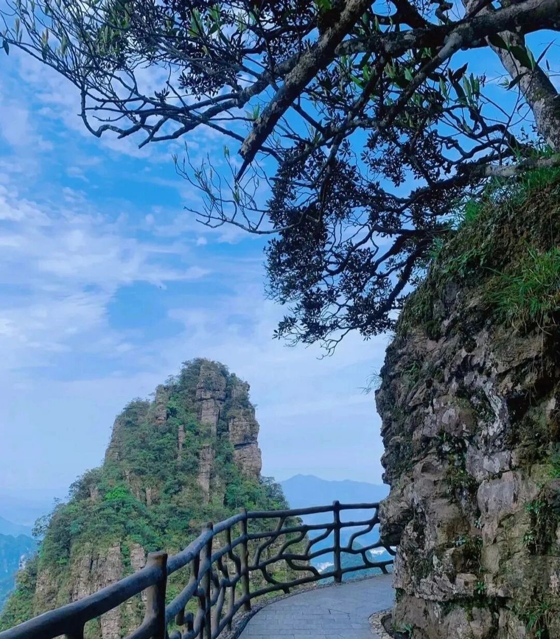 广西贵港平南北帝山 我家附近的景区,有小张家界之称.