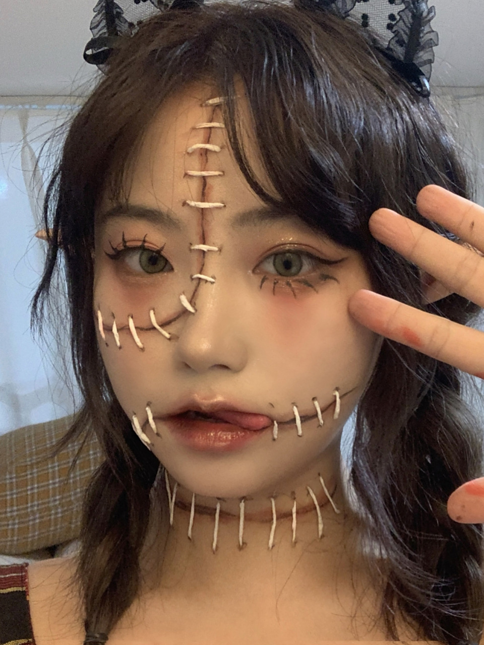 万圣节猫咪鬼娃娃妆|手残党也可以学的妆容 当当当!