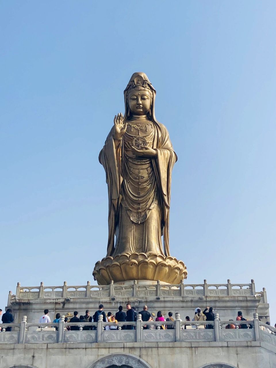 普陀山頂禮南無大慈大悲觀世音菩薩 祈福閤家安樂.