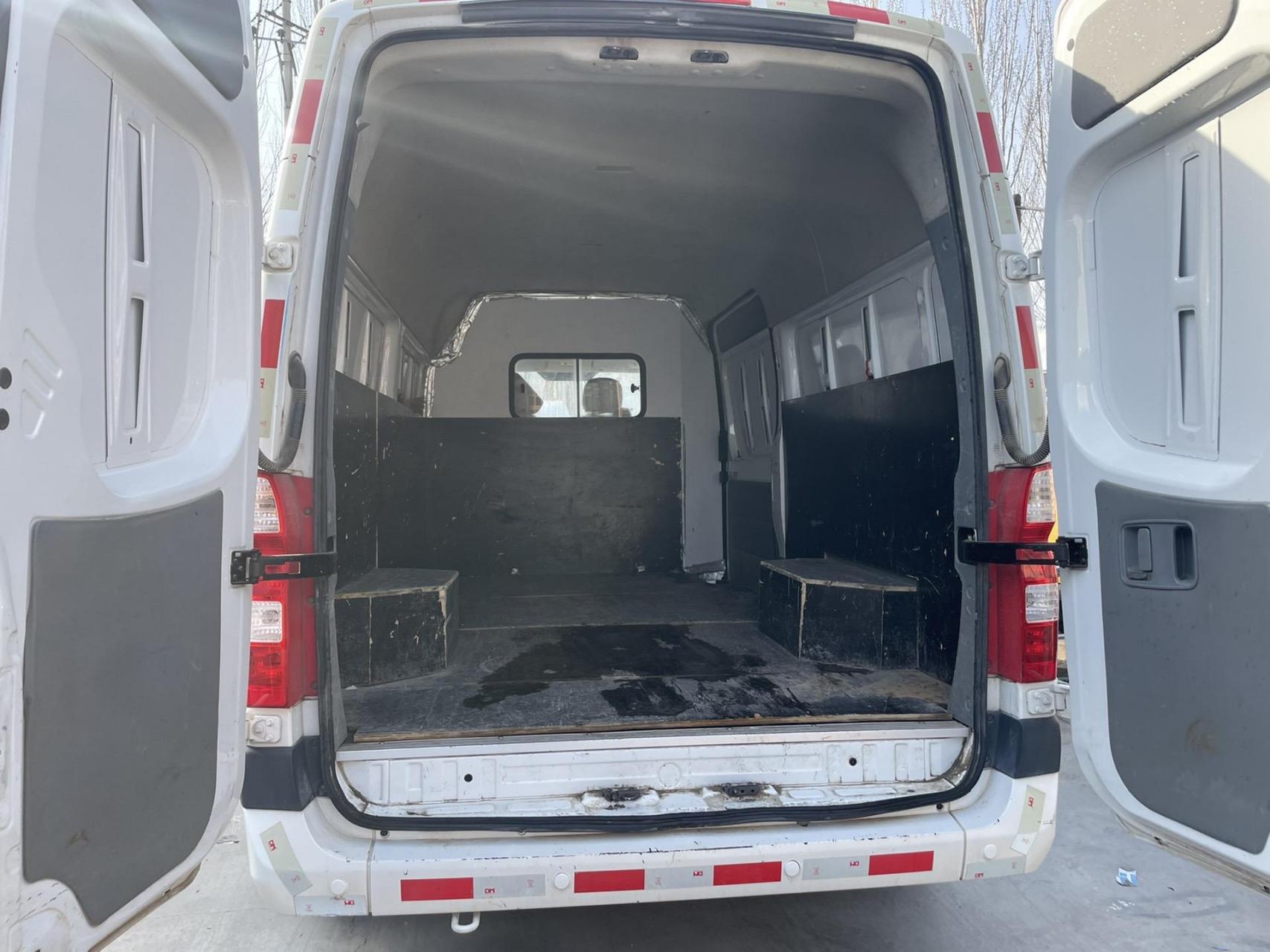 福田图雅诺后双胎