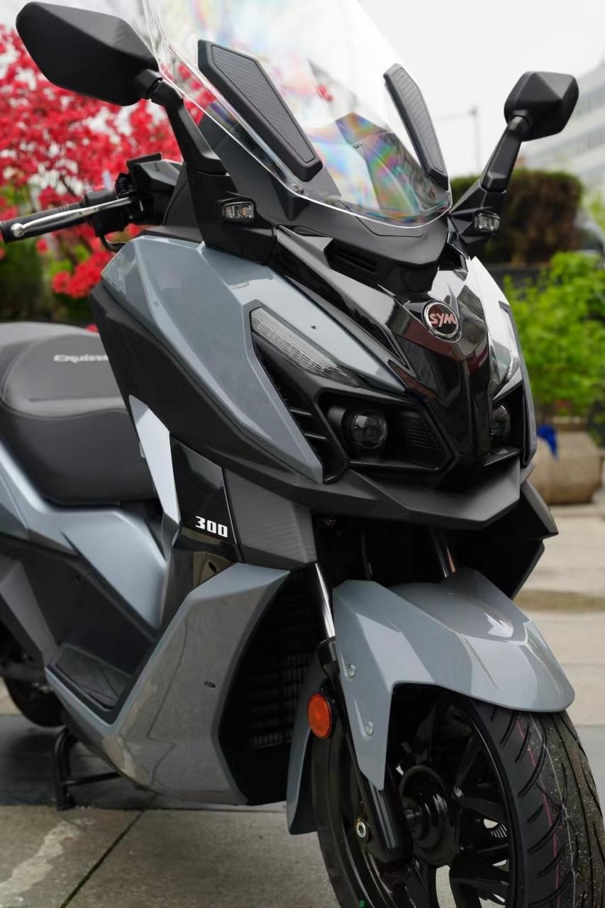 三阳巡弋300   大茂进口  原价44800 送10000元油卡活动 数量有限过期