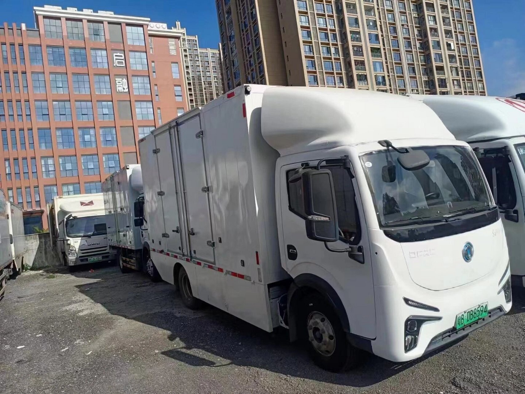 货拉拉租车 省省回头车 新能源轻卡货车 97双11租车活动火爆开启