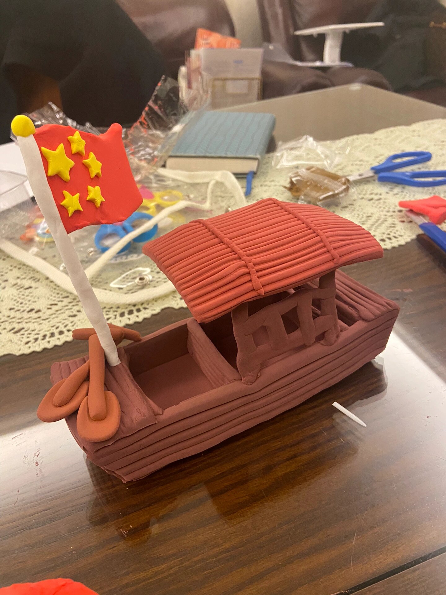 五年级小学生周末/古风黏土乌篷船