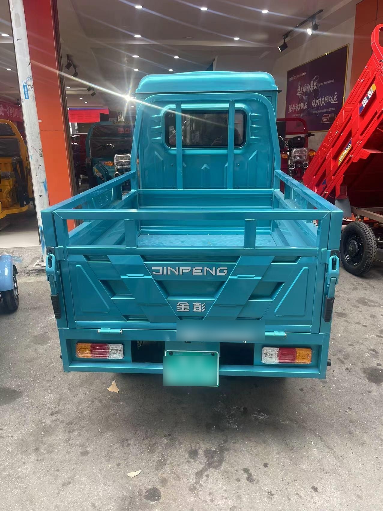 金彭电动三轮车:全球第一大品牌,连续16年销量第一.