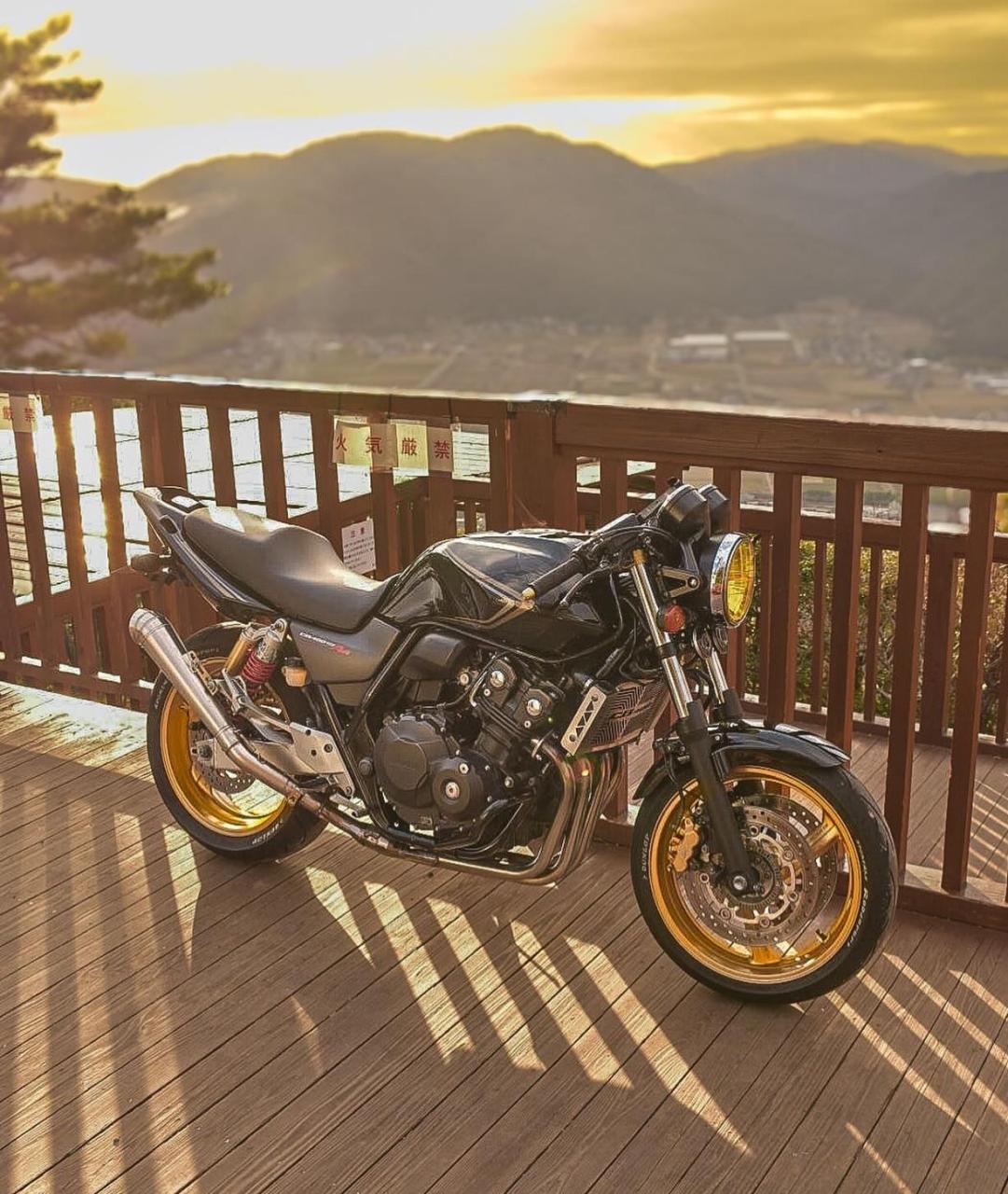 cb400sf改装案例来啦.