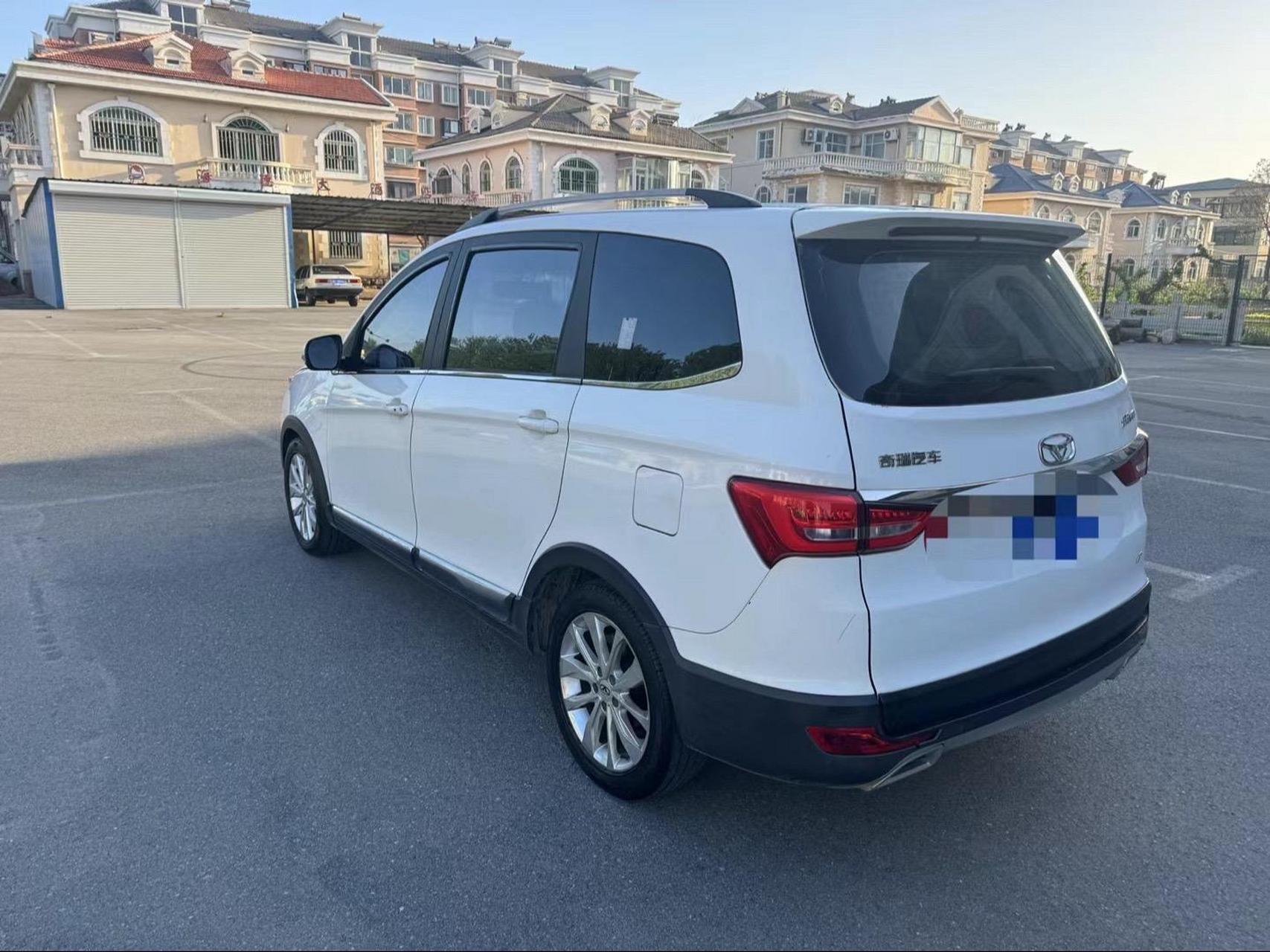 最新到家17年奇瑞凯翼v3超大mpv.