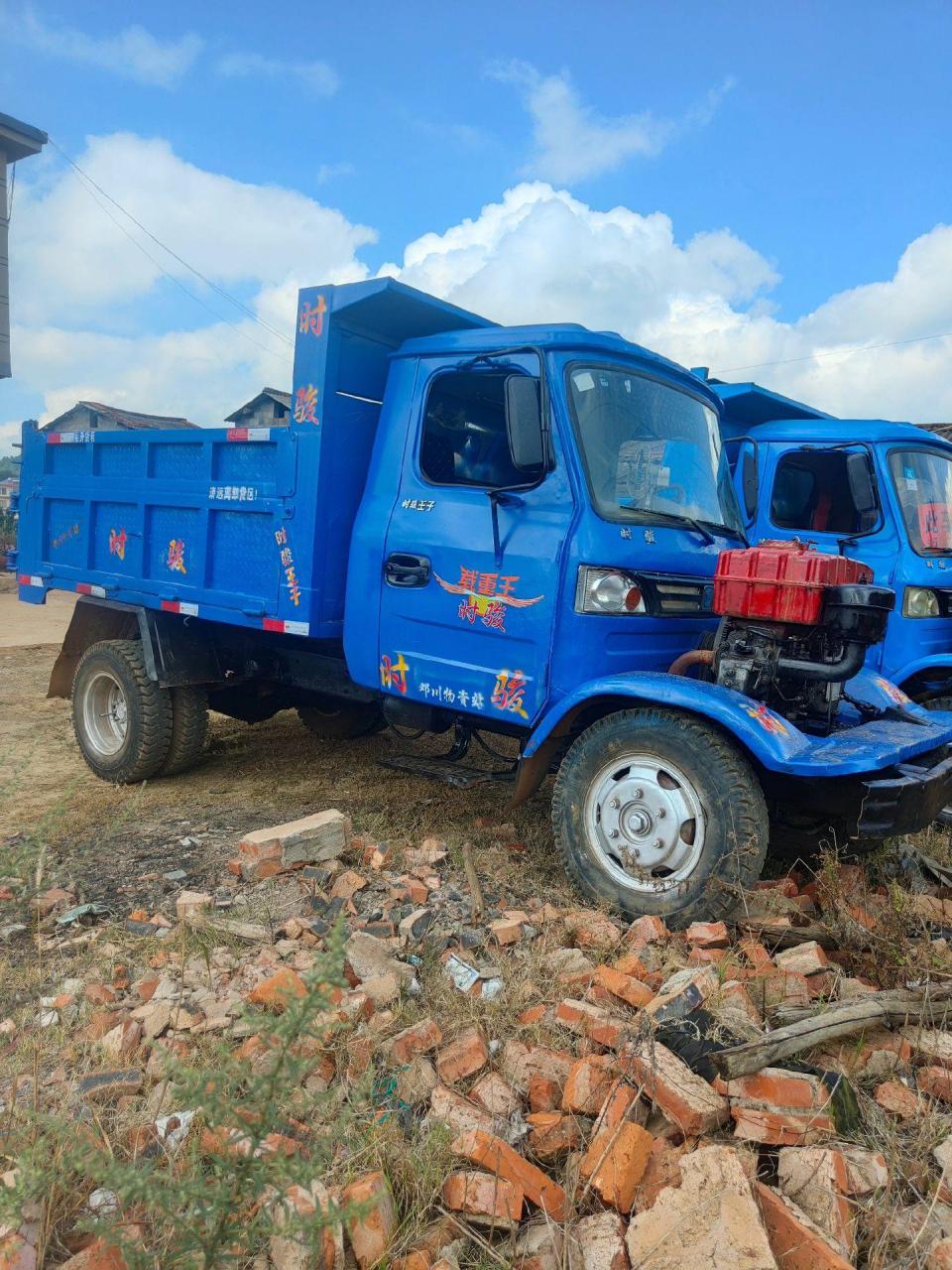 时骏王子38马力油刹2.6/1.8货箱一万多开走