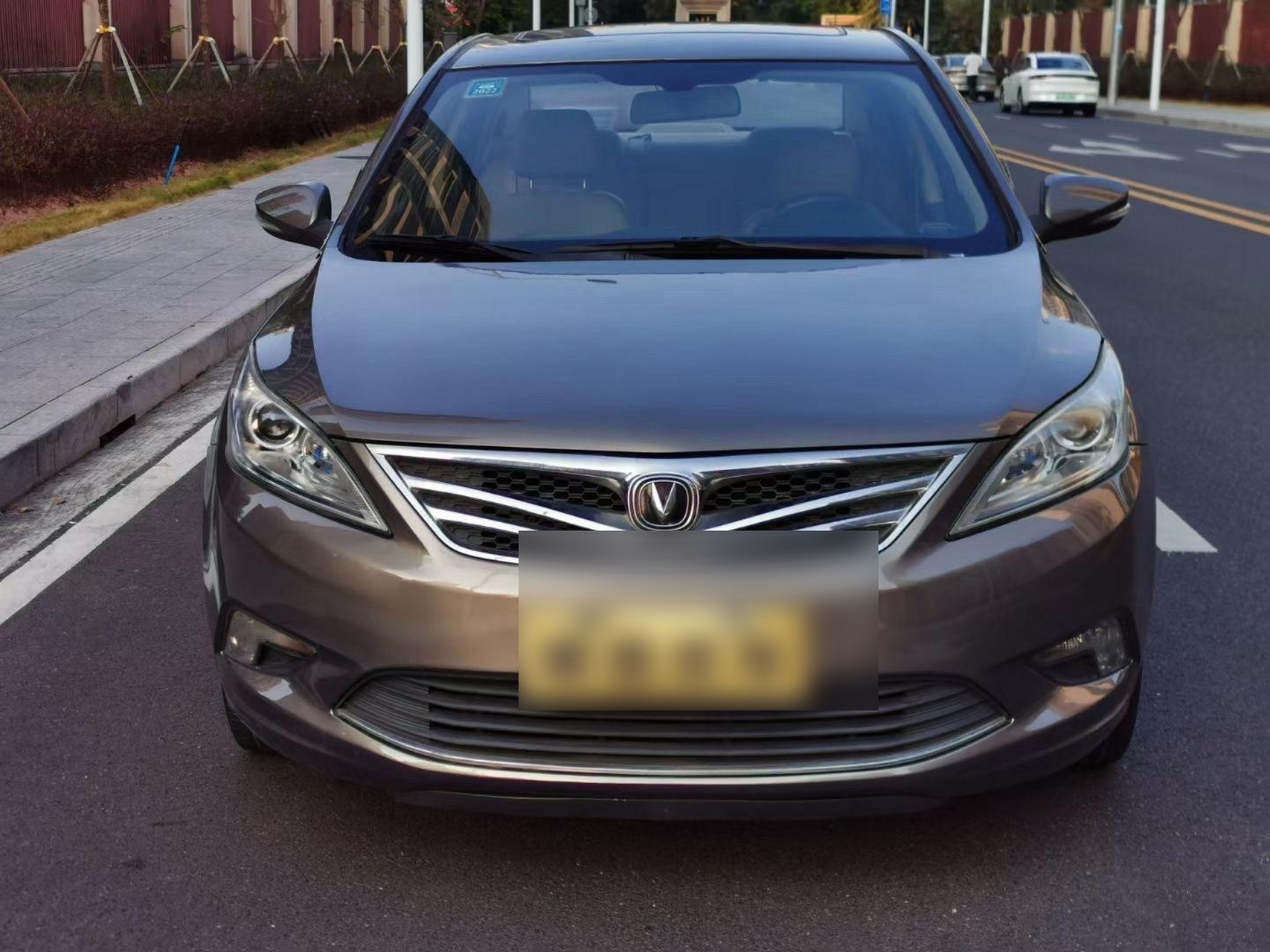 6自动挡,天窗,多功能方向盘,9万多公里,车况精品代步练手车