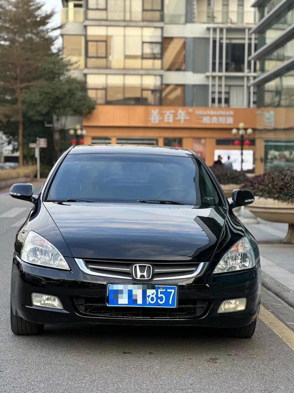 v6发动机,3.0稀有物种,实表12万公里!原版无事故,极品极品!