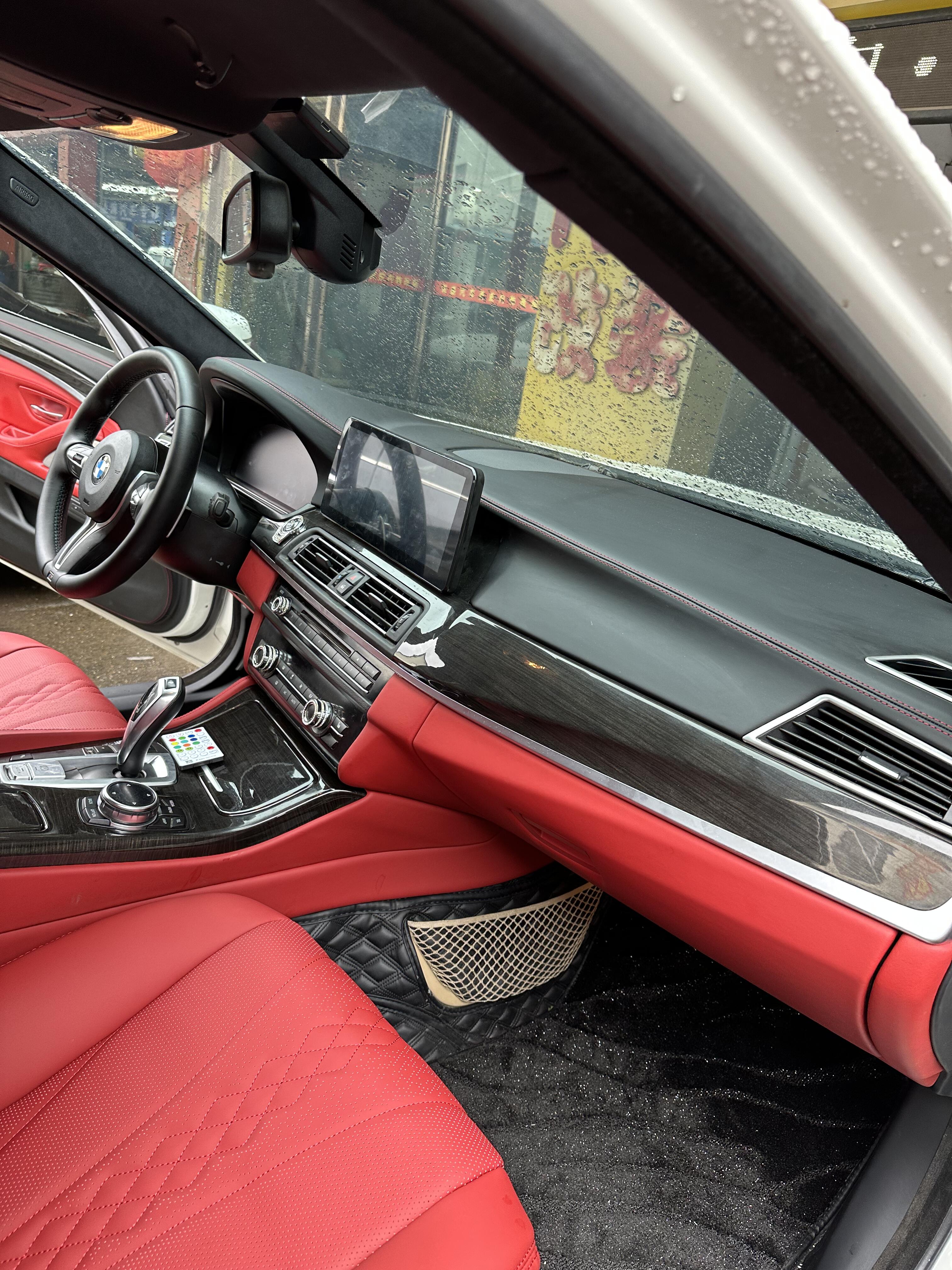 11宝马530内饰老改新