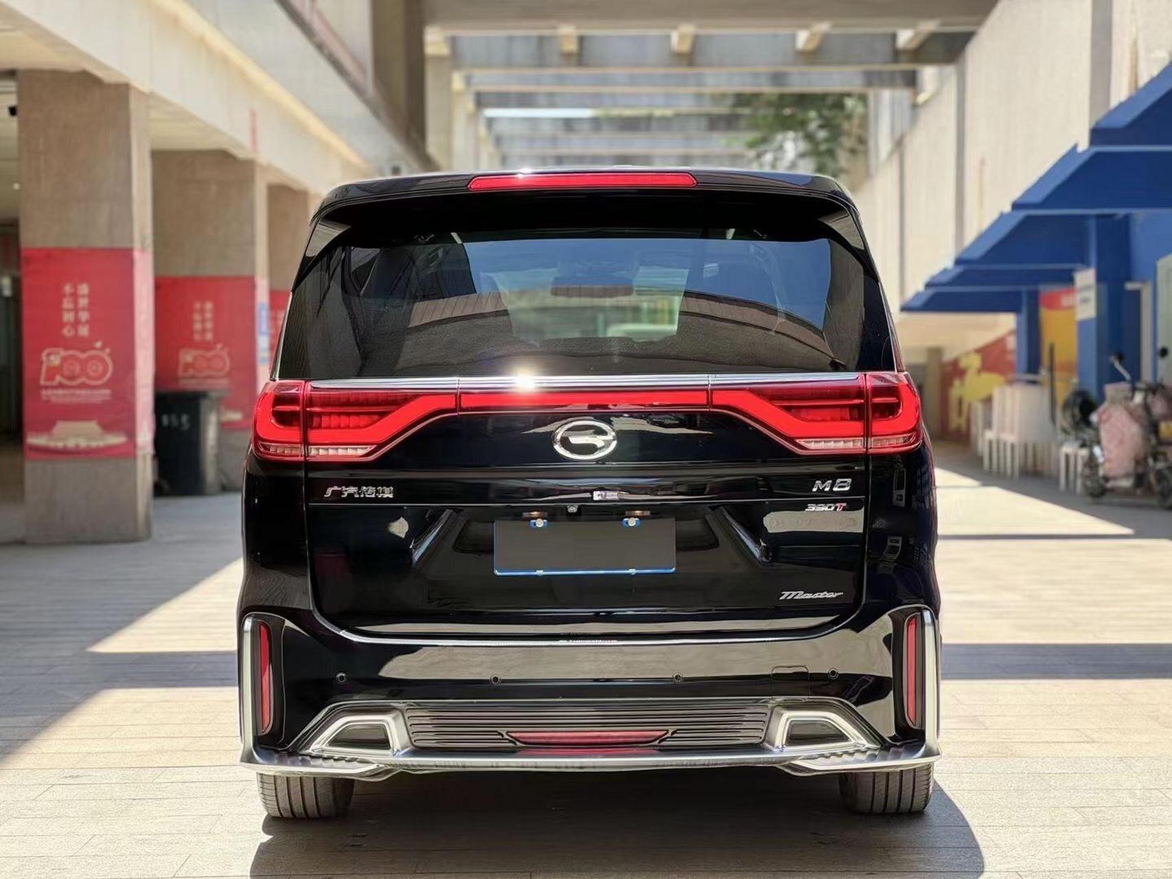 21年传奇m8 大师尊贵版,极品原版车,实表6万多公里,价格便宜只要17万