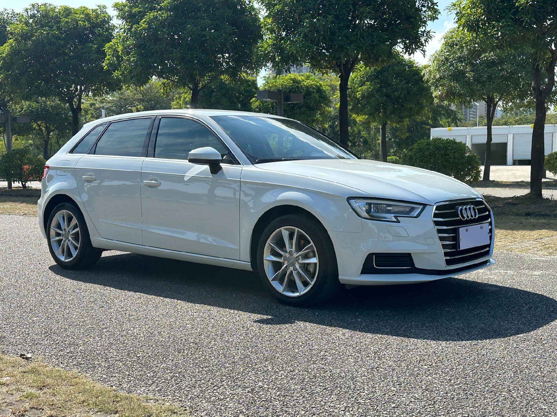 新到店19年奥迪a3 1.