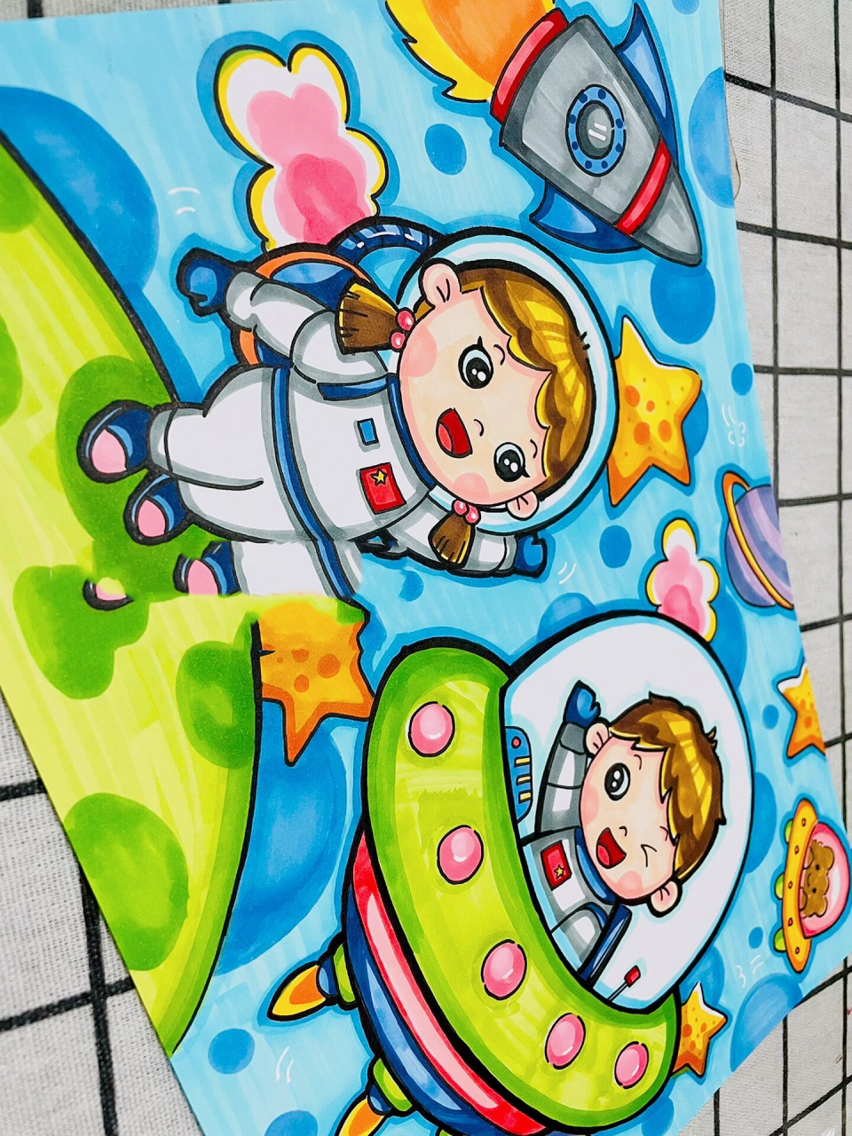 马克笔|遨游太空 航空主题儿童画 遨游太空 航空主题儿童画 线稿在图2