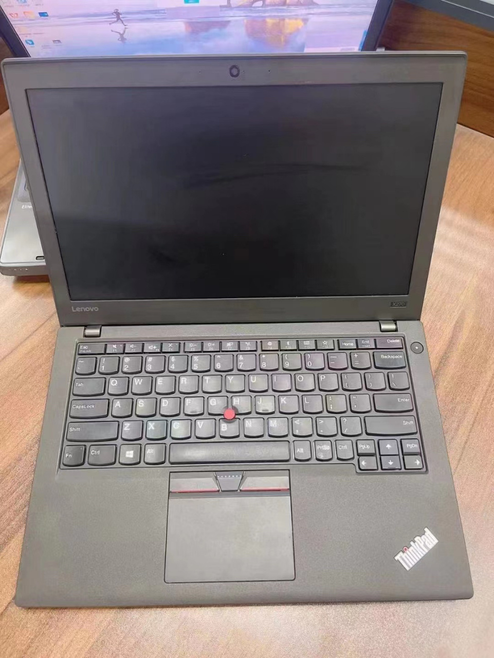 联想thinkpad x270 年底清仓100台 联想thinkpad x270 配置:i5-7th