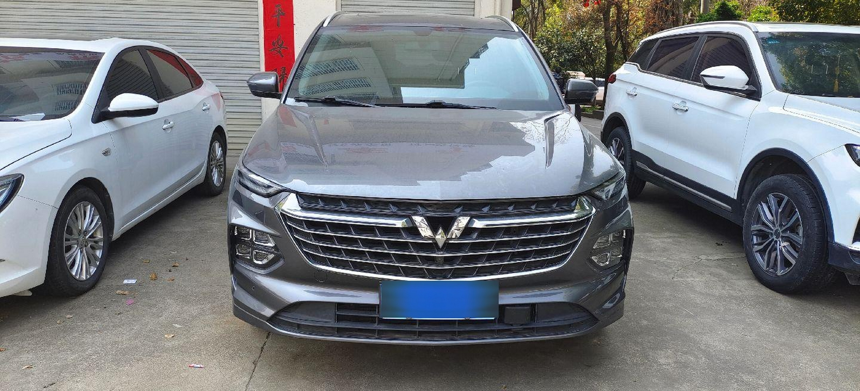 2021年上牌五菱凯捷6座   电动尾门 氛围灯 电动座椅 多功能方向盘