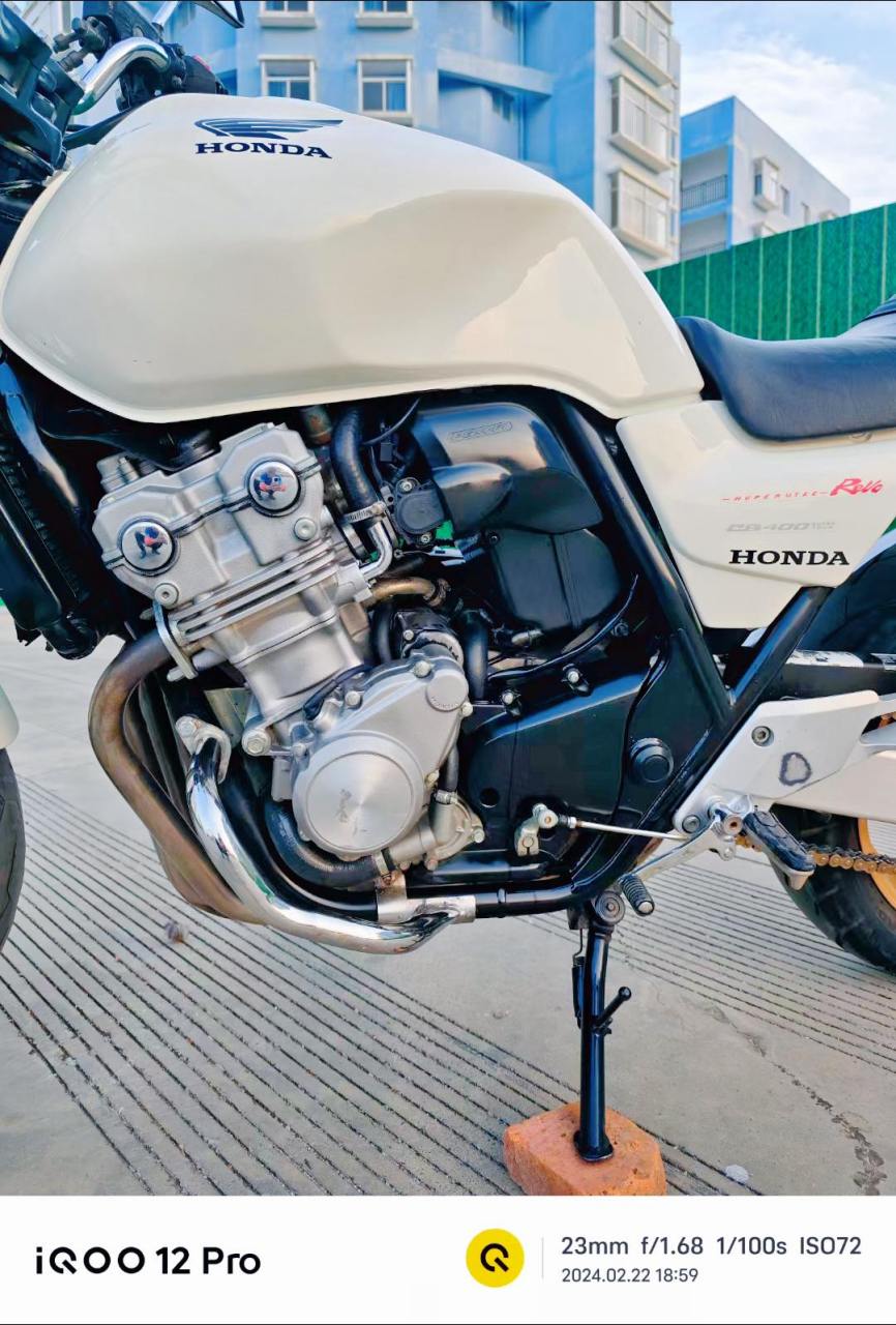 最新到货09年本田cb400四代 水冷电喷6档 整车成色细节漂亮 冷热一枪