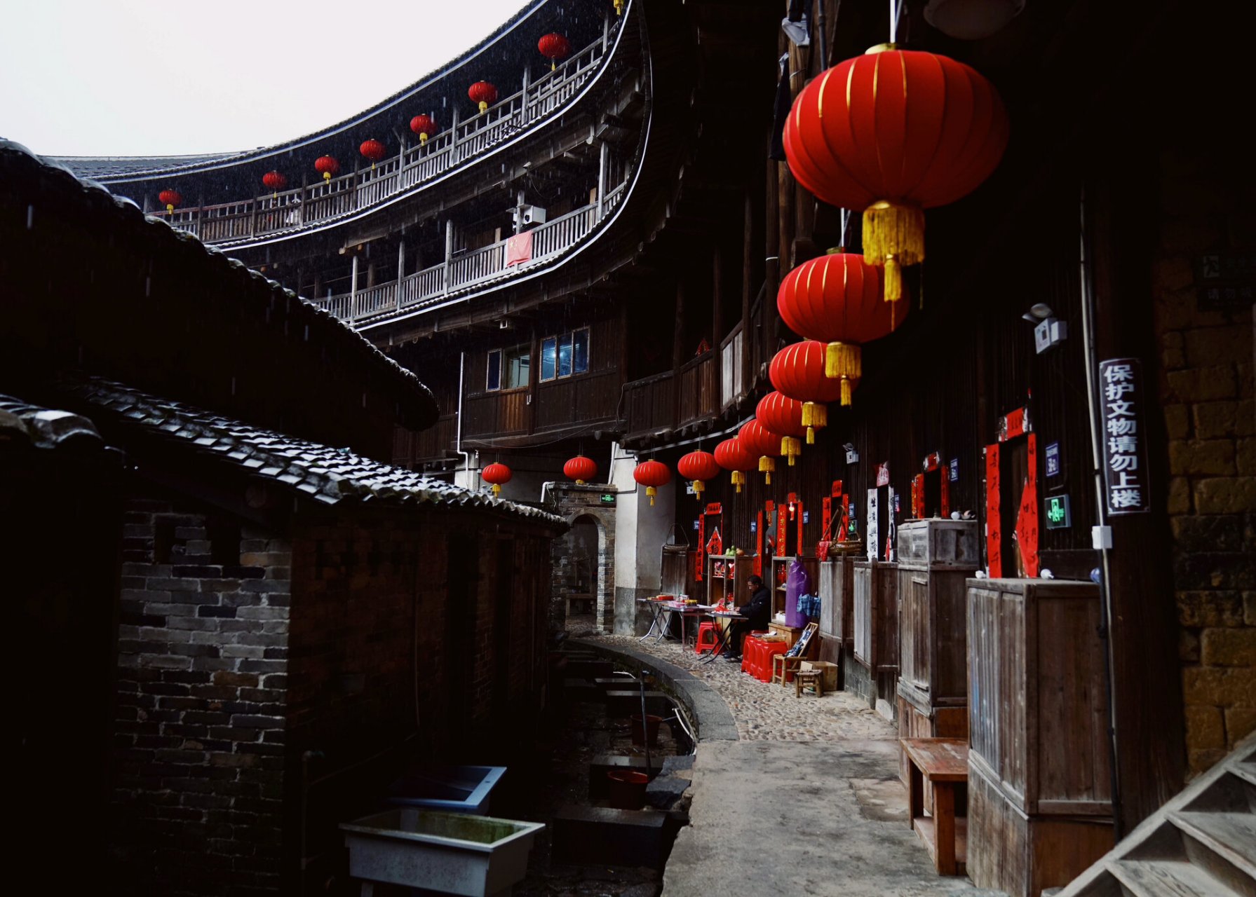 福建永定承启楼,世界最大单体土楼 世界上最大的单体土楼建筑,始建于