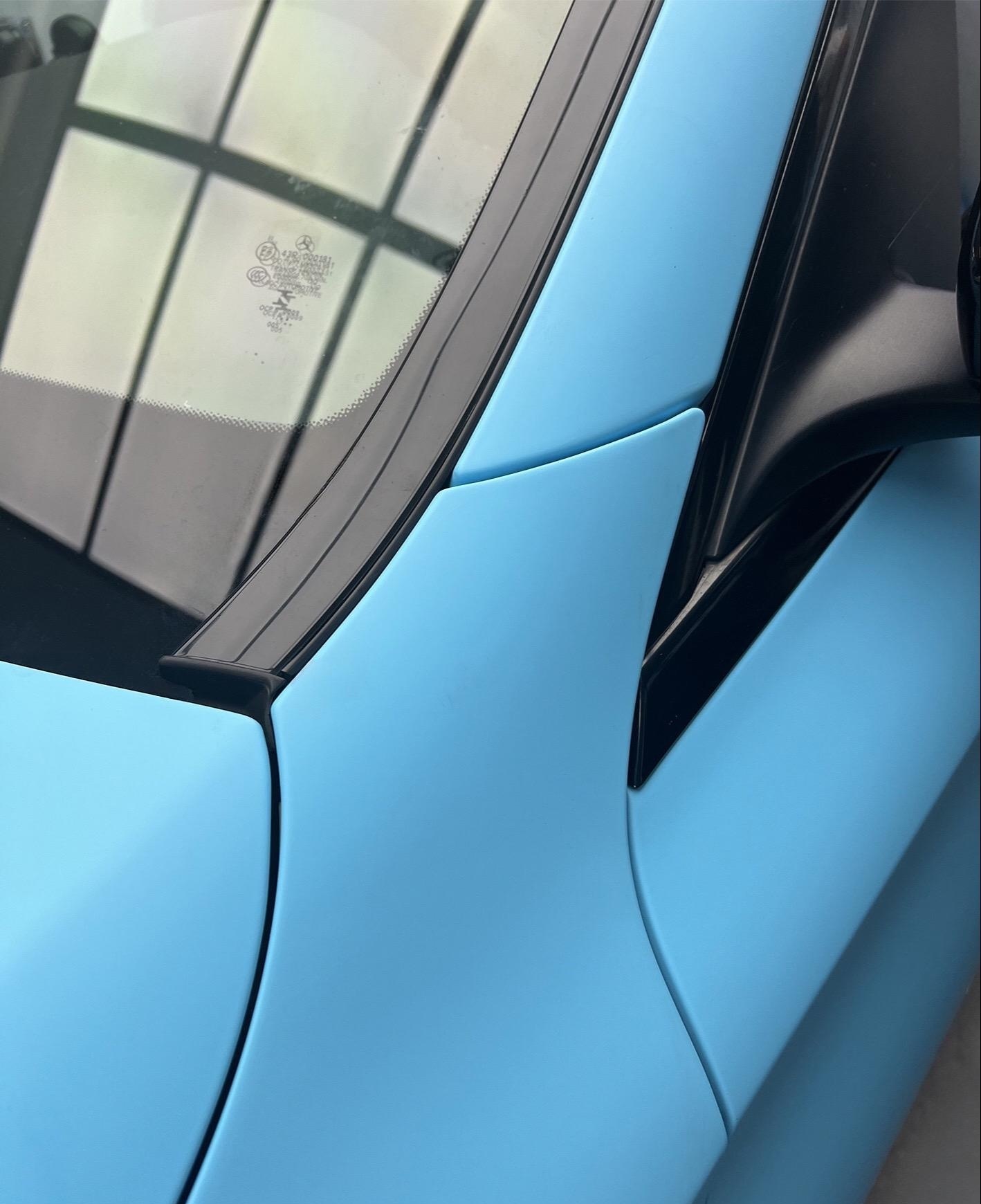 奔驰c260哑面天空蓝特别版