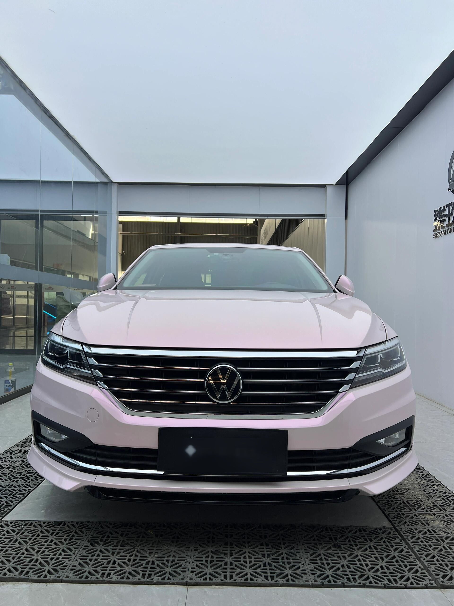 一汽大众朗逸改色柔光灵动粉