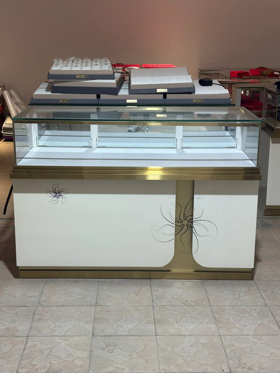 二手珠宝柜台,珠宝展示柜,高端二手珠宝柜台