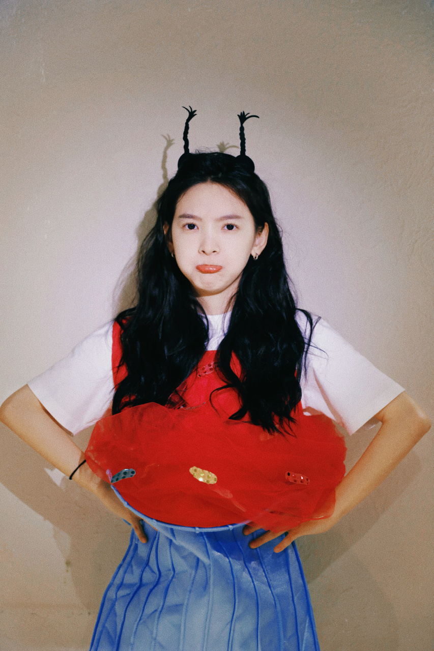 章若楠生日写真:甜甜美美,可可爱爱