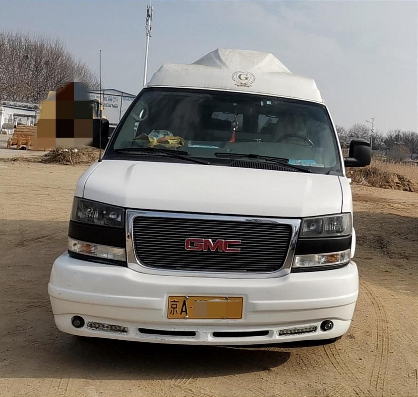 中型客车,12年 美系进口 gmc(吉姆西) savana(萨瓦纳),10座 豪华商务