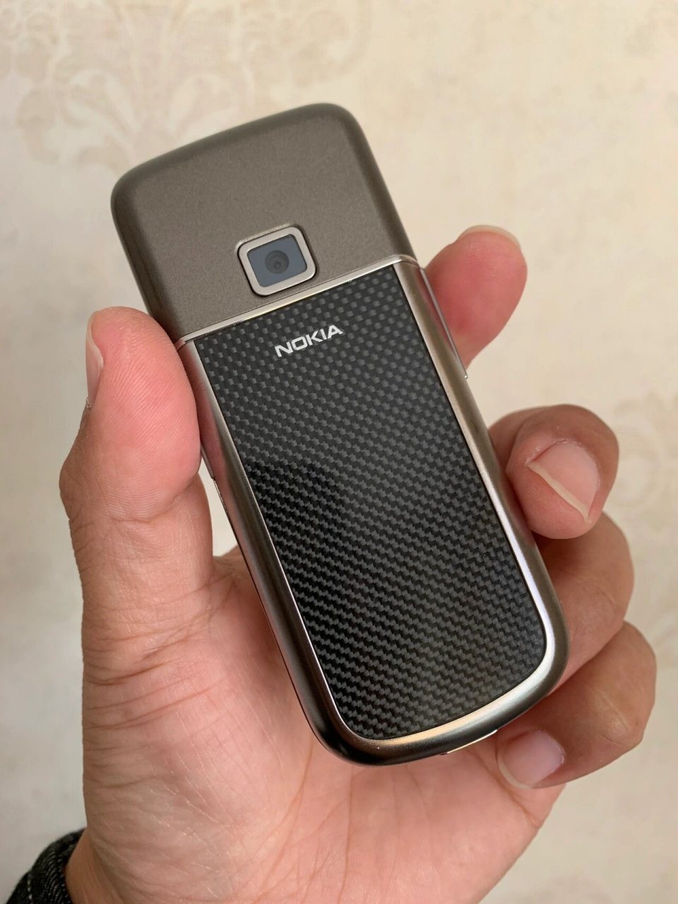 诺基亚8800a碳纤维 诺基亚8800a碳纤维,当年的机皇…… #古董手机