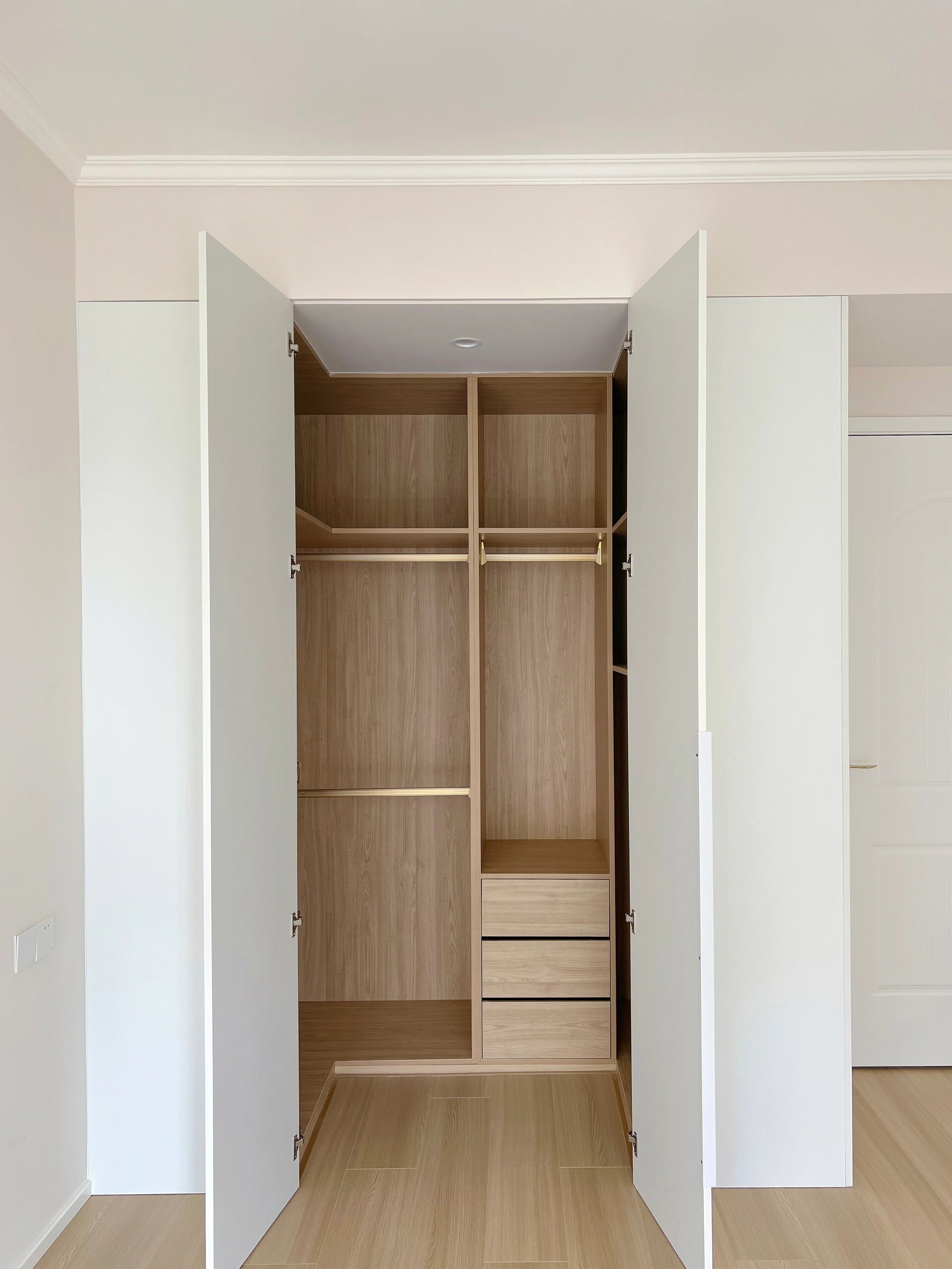 2 ㎡步入式衣帽间|这样设计美观又实用7515