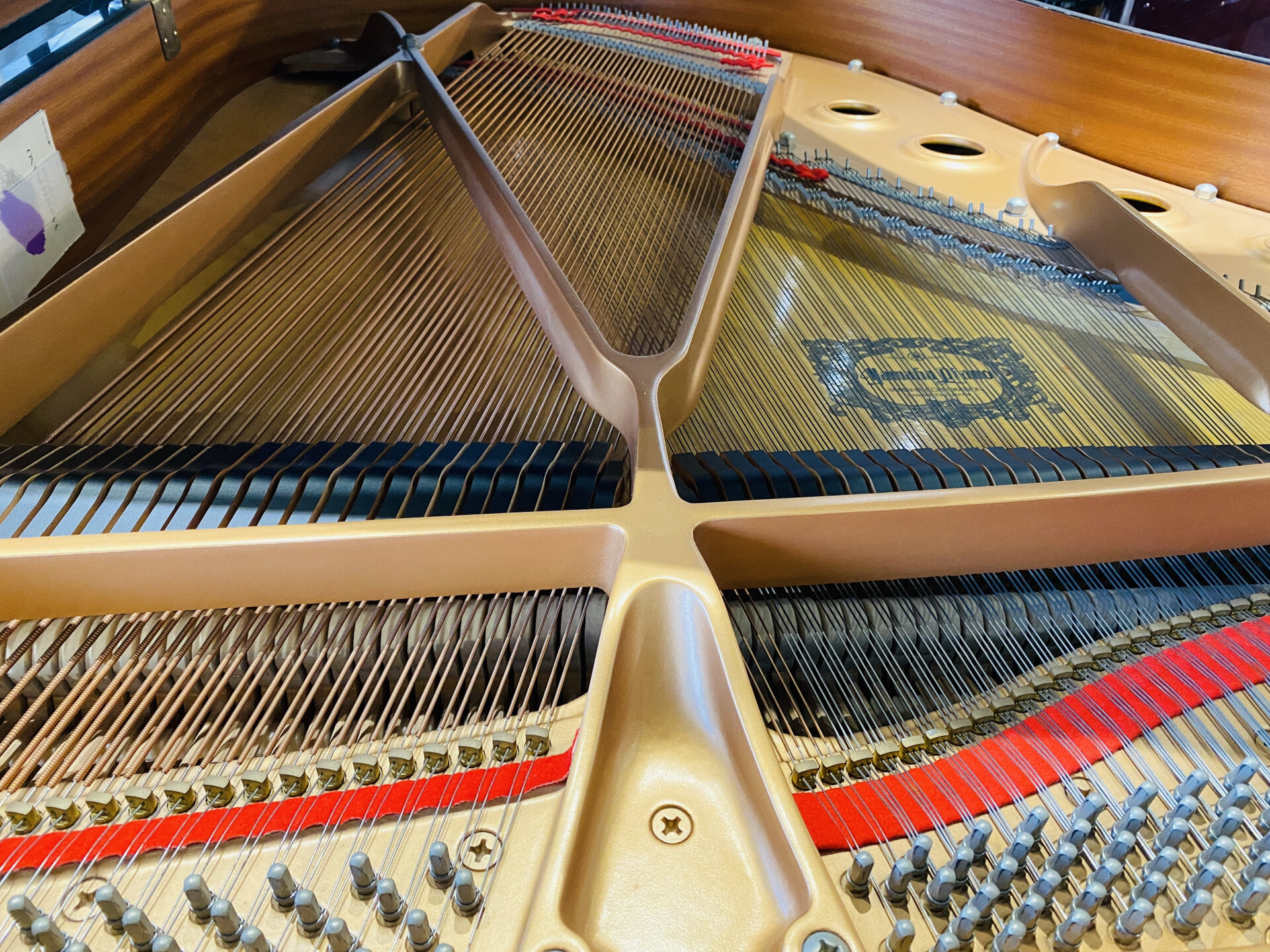 雅马哈家用小尺寸三角钢琴c2