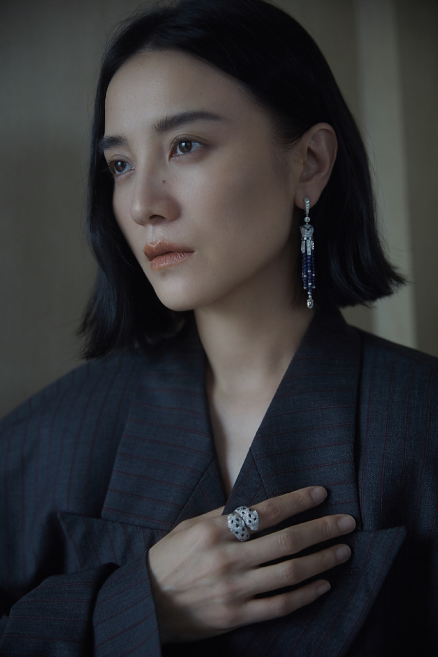 宋佳短发红毯造型:自由宁静,利落飒爽