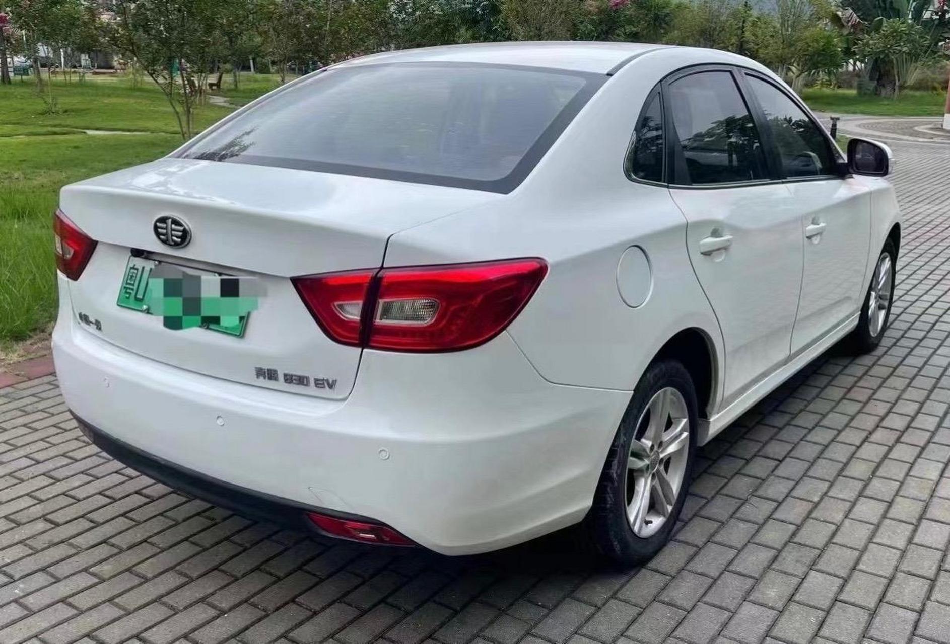 全款2.xx 代步车.2018年奔腾b30ev 新能源 续航205 实行8万公里带快充