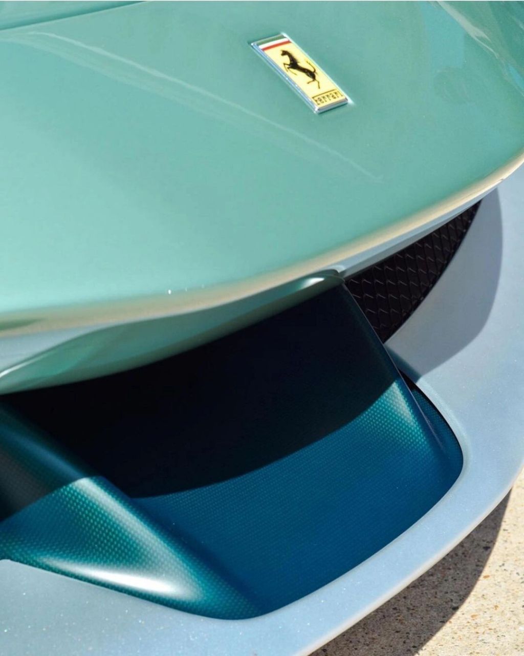 法拉利sf90 湖水绿 #法拉利sf90# #法拉利# #汽车分享# #超级跑车圈