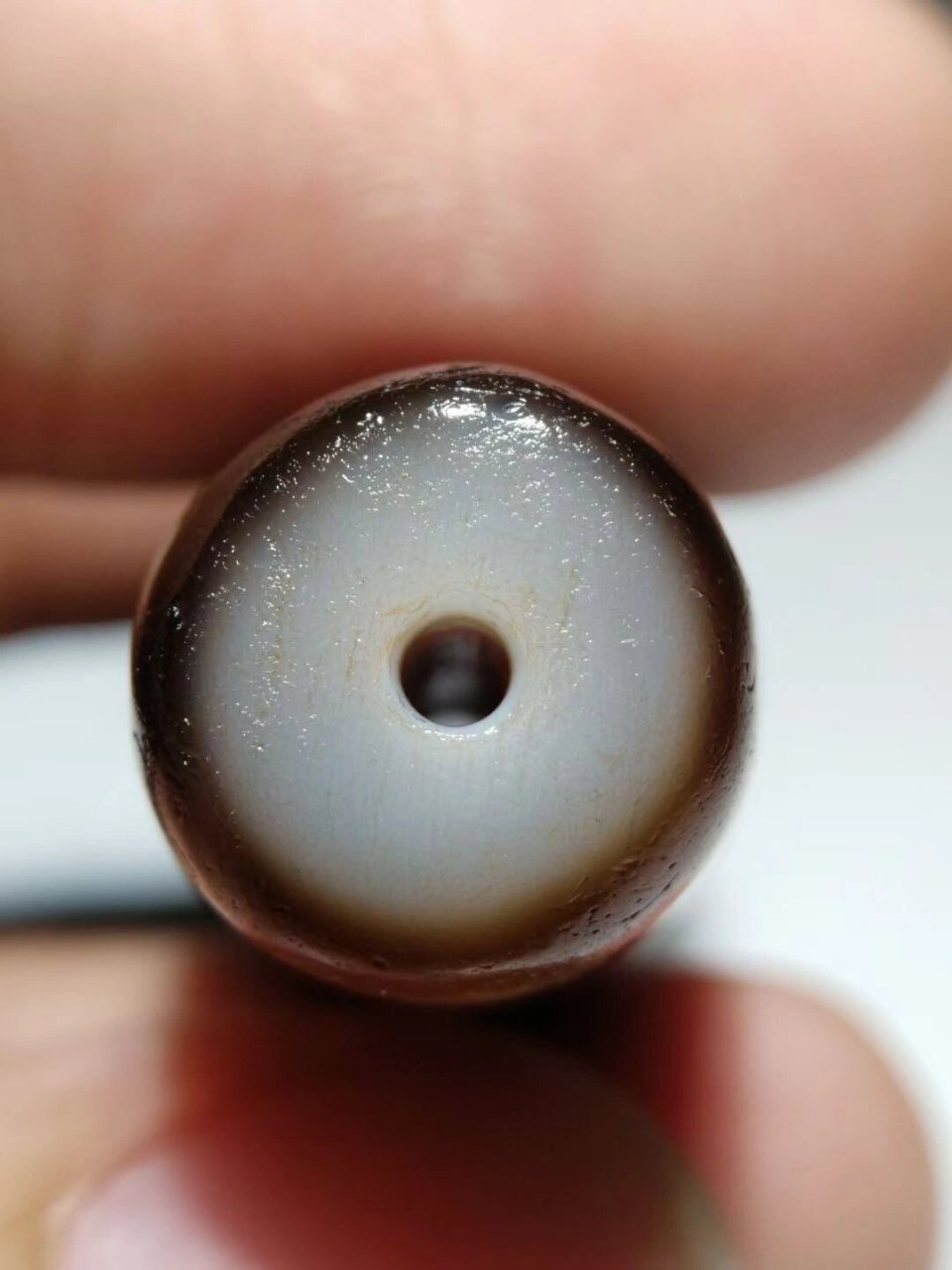 特大=高油润藏传至纯凤尾九眼天珠 特大=高油润藏传至纯凤尾九眼天珠