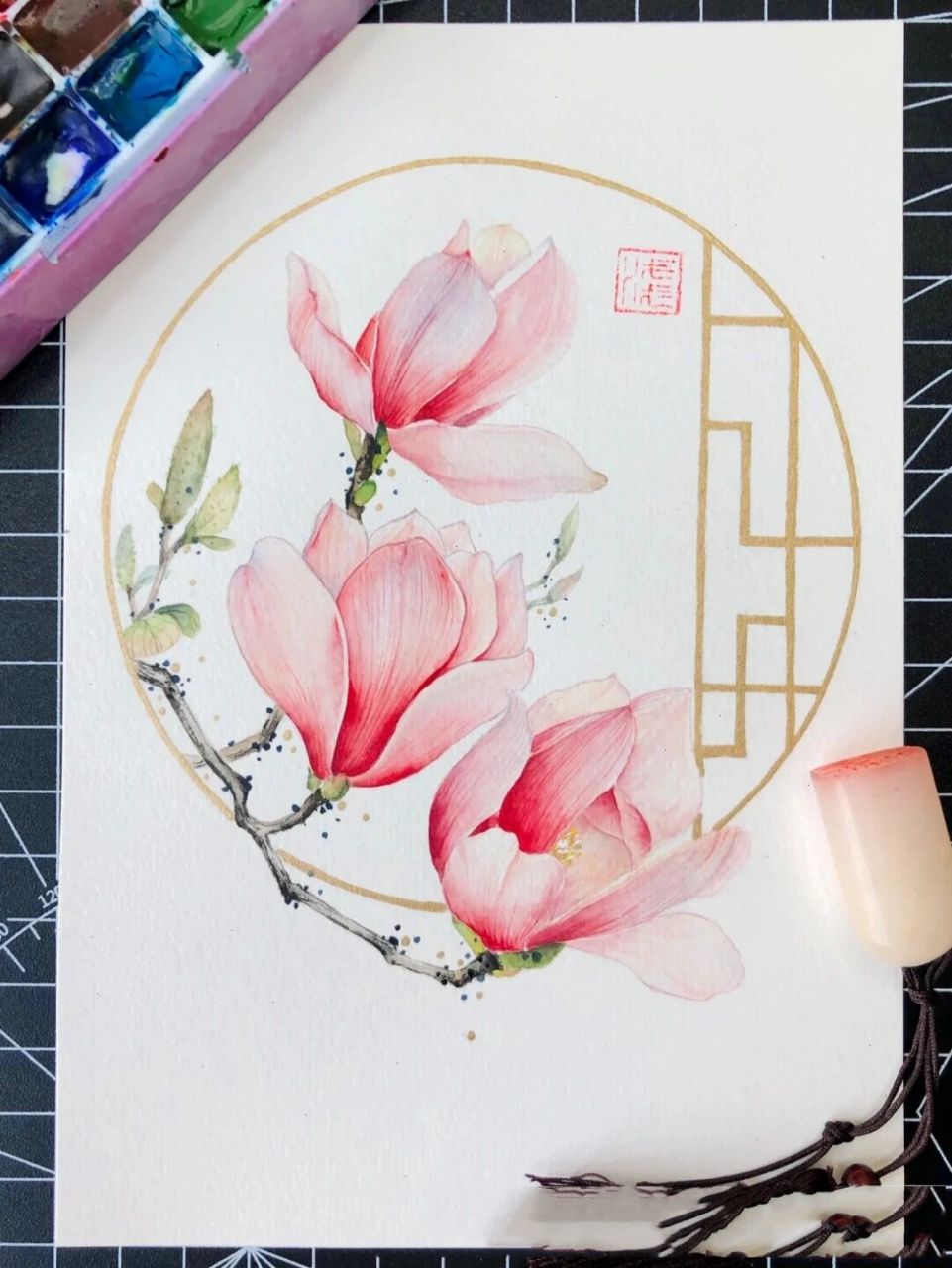 玉兰 玉兰花的花语是报恩,倒是很贴切的花语,很努力地用自己的美雷鞍