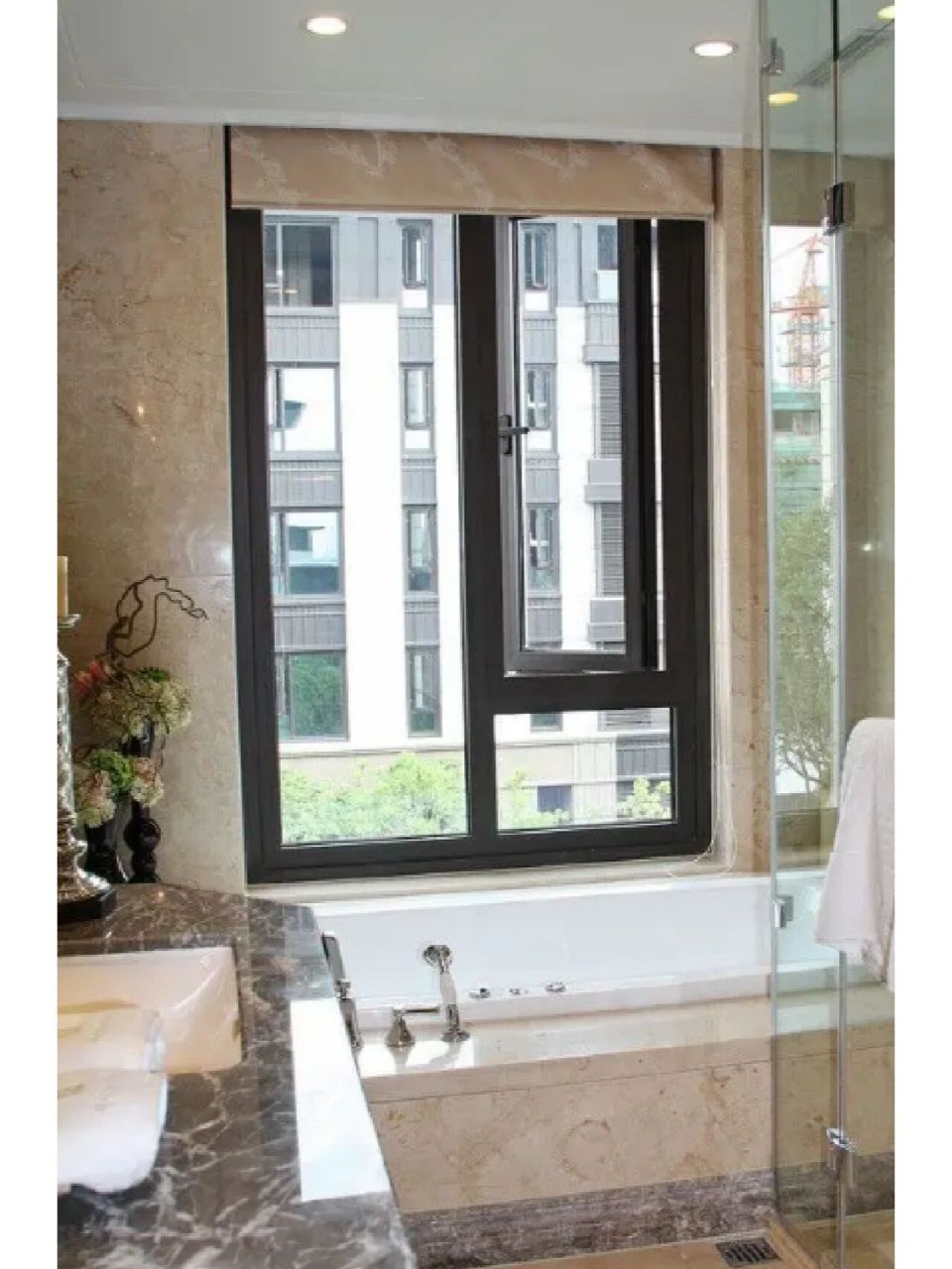 门窗的颜色该怎么选7171 001,门窗颜色与主人的性格特征相符合