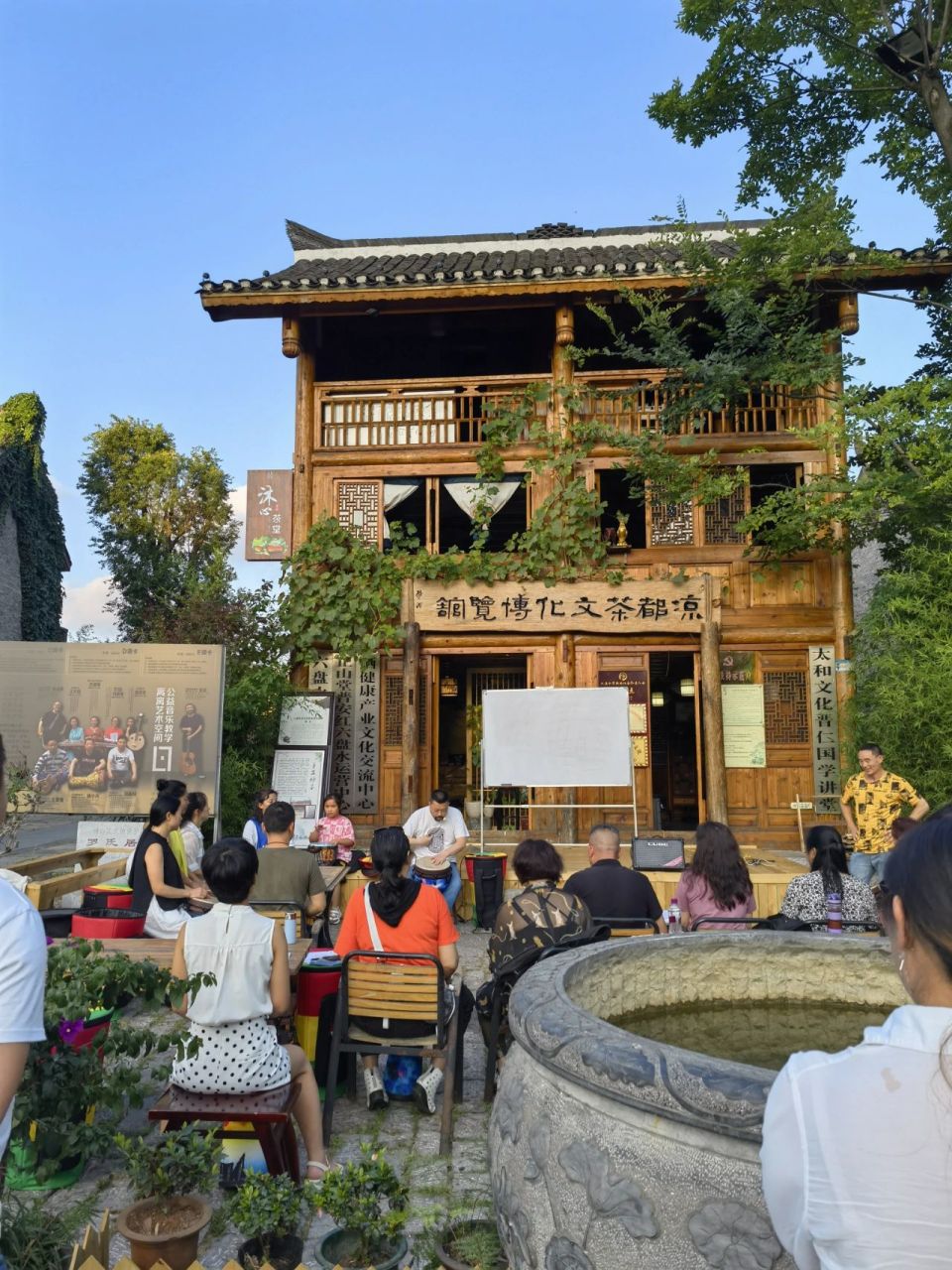 蹲六盘水的小伙伴,打听一下这里的房价.