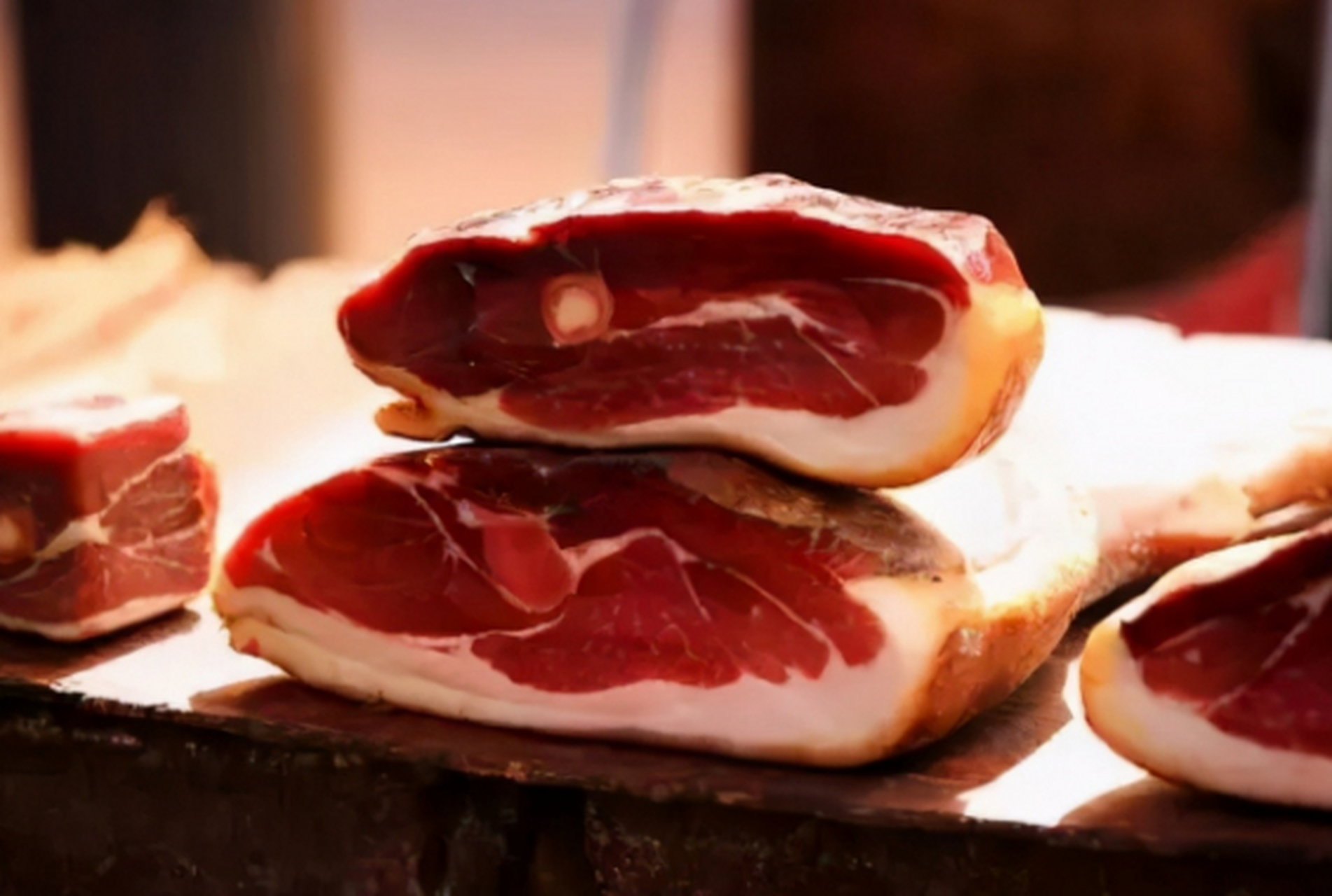 剑门火腿#美食分享##美食##广元美食#  剑门火腿历史悠久,保留传统