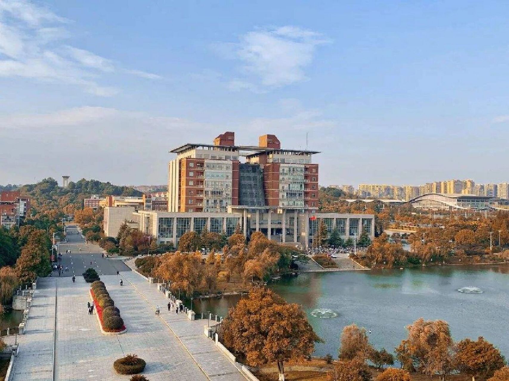 长沙理工大学是一本,长沙理工大学是一所以工为主,工,理,管,经,文法 