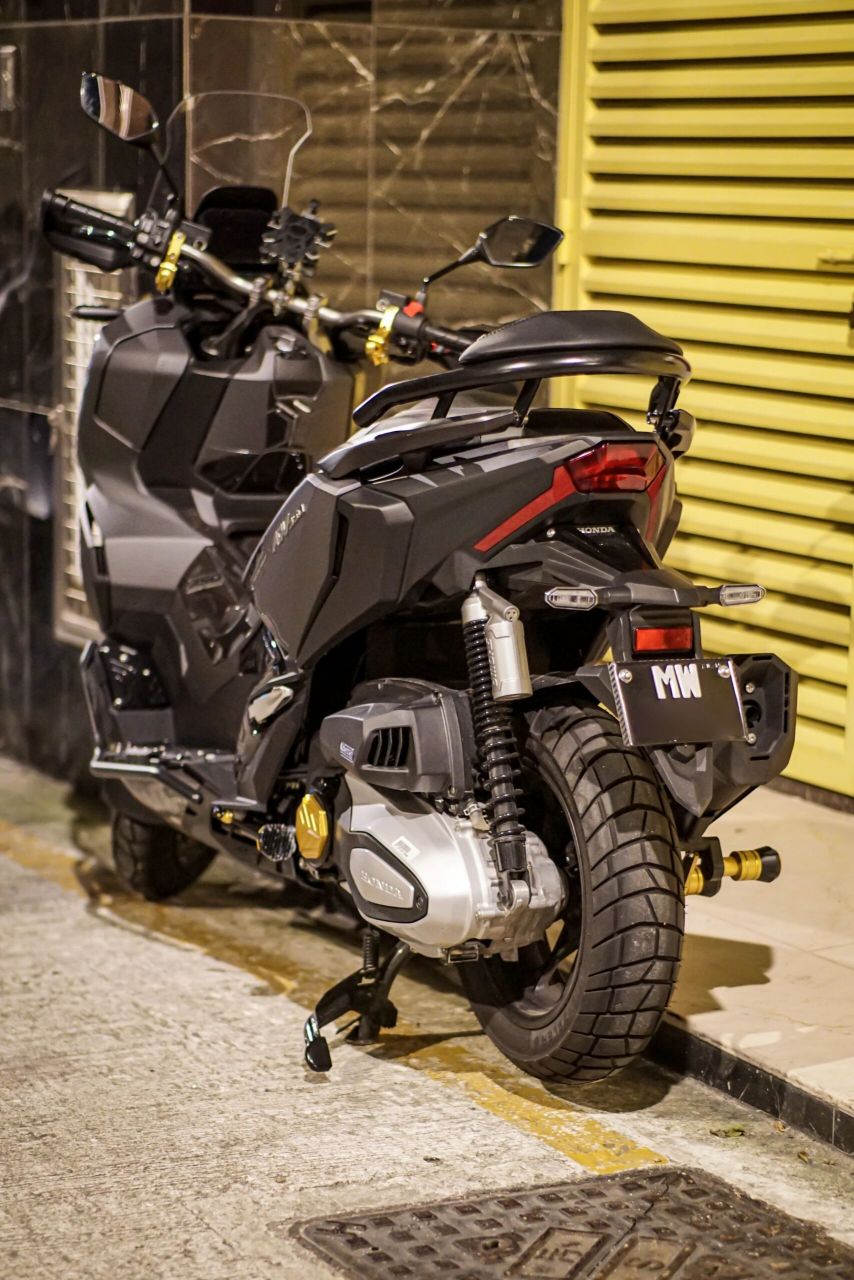 罕有的 honda adv350