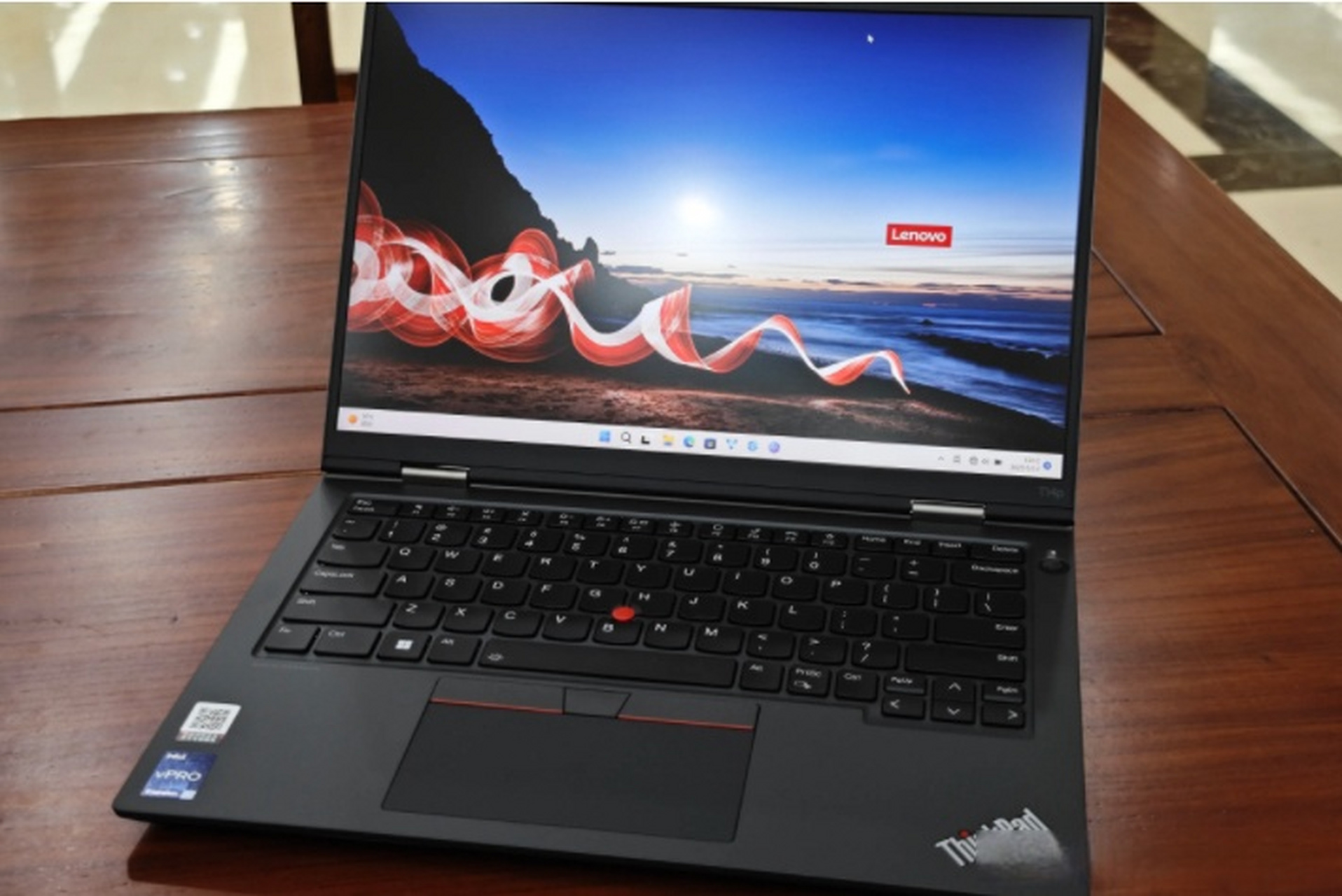 thinkpad02t14p开箱指南  提到thinkpad相信各位"打工人"都不会陌生