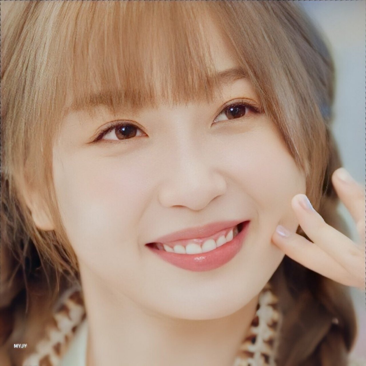 可爱的初礼头像 #欣欣子# #虞书欣# #初礼# #虞书欣月光变奏曲# #头像